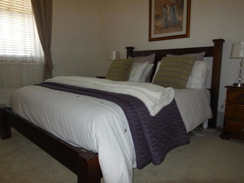Amalie Cottage Waikerie Unit 1 - Hobart Tourism 3