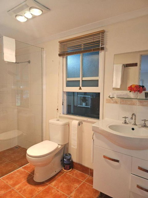 Amamoor Lodge - Tourism TAS 1