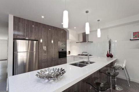 Amaroo - Tourism TAS 1