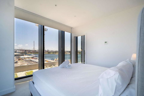 Amazing CBD 3BR Apt Bayview Free Parking - Tourism TAS 3