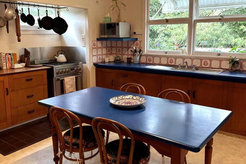 Amity Jigsaw House - Tourism TAS 0