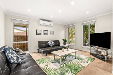 Amongst The Palms Inverloch - Tourism TAS 1