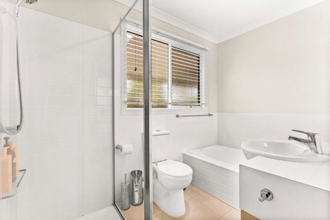 Amongst The Palms Inverloch - Tourism TAS 3