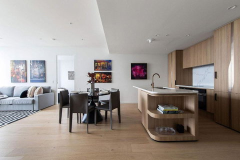 An Astonishing 3BR Apt At Sapphire By The Gardens - Tourism TAS 3