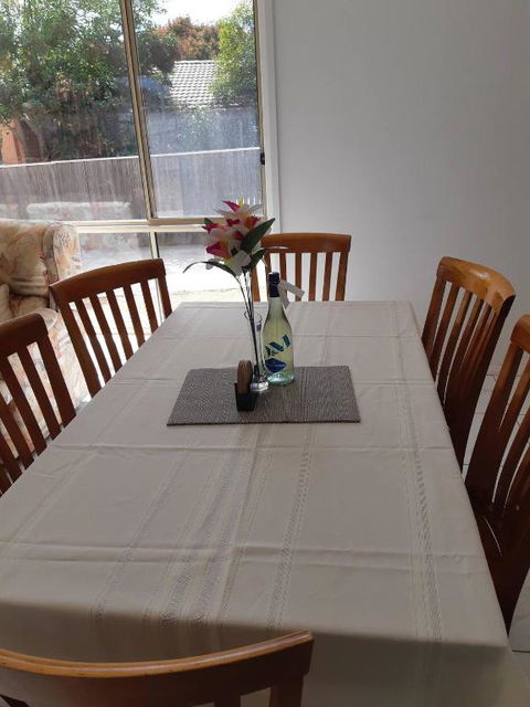 An Executive 3 Bedroom New House, All To Yourself - Hobart Tourism 0