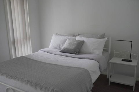 An Executive 3 Bedroom New House, All To Yourself - Hobart Tourism 1