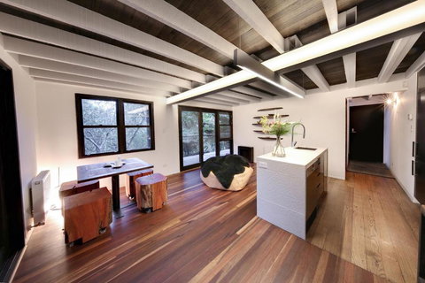 Ancient Future Style At Warby Sabi - Tourism TAS 4