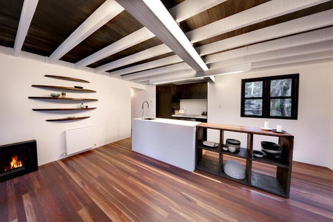 Ancient Future Style At Warby Sabi - Tourism TAS 3