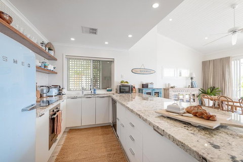 Andari Holiday Apartments - Tourism TAS 3