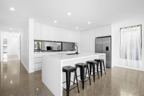 Anderson Prime Location - Tourism TAS 4