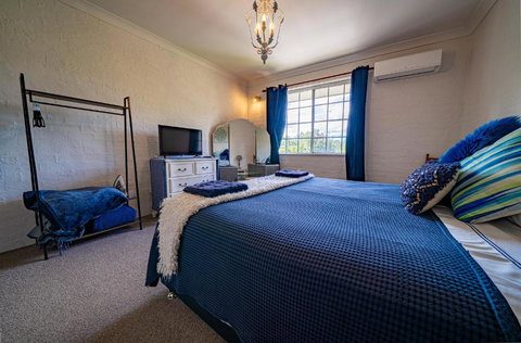 Angel Sussurri - Tourism TAS 4