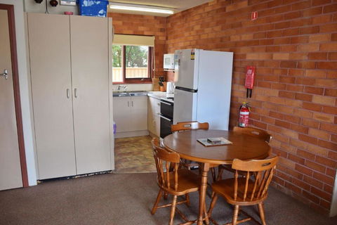 Anglers Lodge 4 - Bring Your Own Linen - Hobart Tourism 2