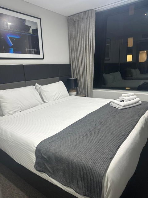 ANTEA 2br Embassy 1207 - Tourism TAS 3