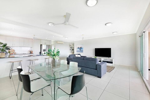 Alta Vista - City View Oasis In The Heart Of Darwin - Tourism TAS 3