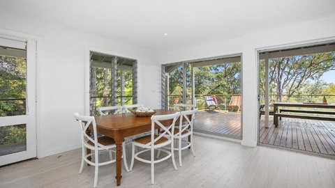 Anthonys Treehouse By The Beach - Tourism TAS 3