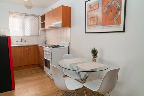 Apartment 1 Burswood - Tourism TAS 3