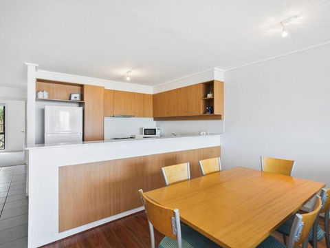 Apartment 11 Pacific Apartments - Hobart Tourism 2