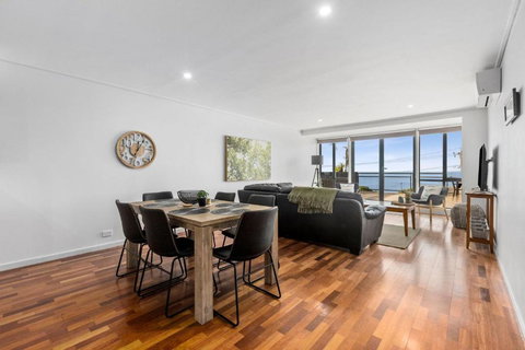 Apartment 13 Pacific Apartments - Tourism TAS 3