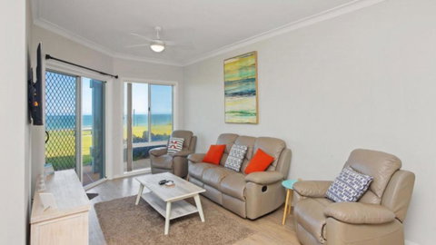 Apartment 14 - The Meridian - Hobart Tourism 2
