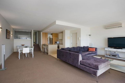 Apartment 15 Kalimna - Tourism TAS 3