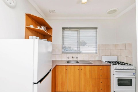 Apartment 2 Burswood - Tourism TAS 1