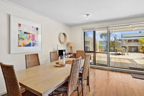 Apartment 23 Pacific Apartments - Tourism TAS 4