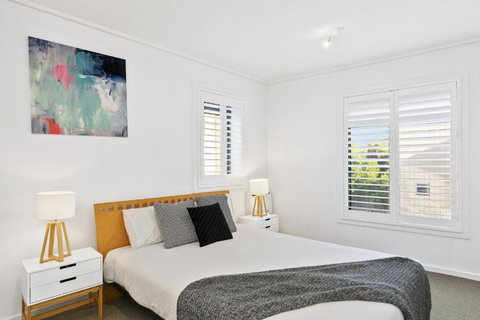 Apartment 28 Pacific Apartments - Tourism TAS 4