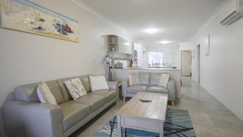 Apartment 5 - The Meridian - Tourism TAS 3