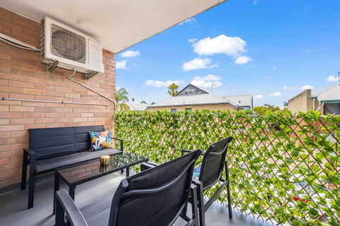 Apartment 8 Burswood - Hobart Tourism 3