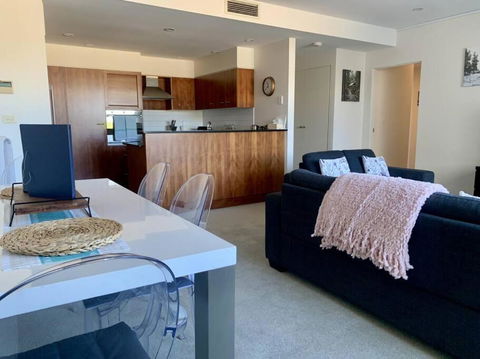 Apartment City Living! - Hobart Tourism 0
