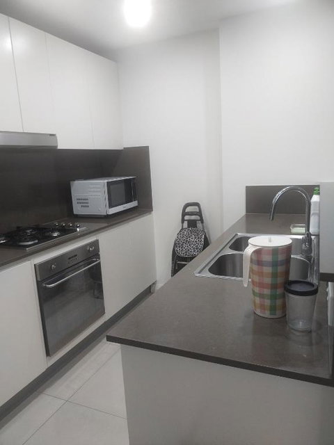 Apartment In Parramatta - Tourism TAS 3