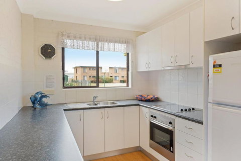 Apollo Unit 17 Ground Floor - Tourism TAS 3