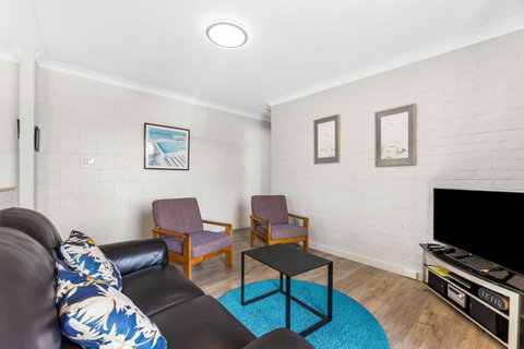 Apollo Unit 21 1st Floor - Tourism TAS 1