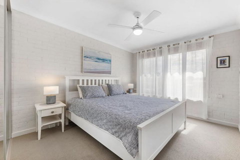 Apollo Unit 21 1st Floor - Tourism TAS 4