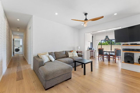 Apollo Unit 4 - Ground Floor - Block A - Tourism TAS 0