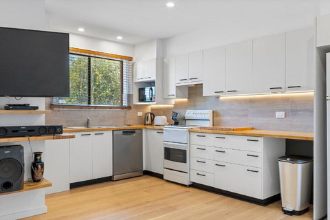 Apollo Unit 4 - Ground Floor - Block A - Tourism TAS 2