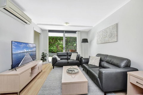 Aqua Delight Nelson Bay - Hobart Tourism 2