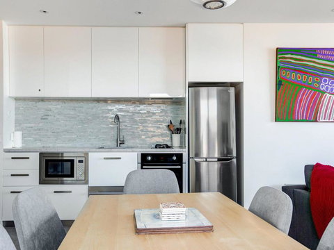 Aqua Mist Penthouse - Tourism TAS 1