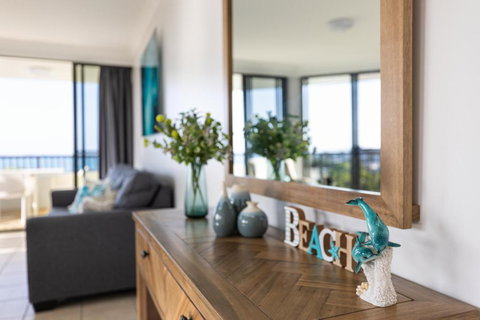 Aqua On The Edge - Tourism TAS 3