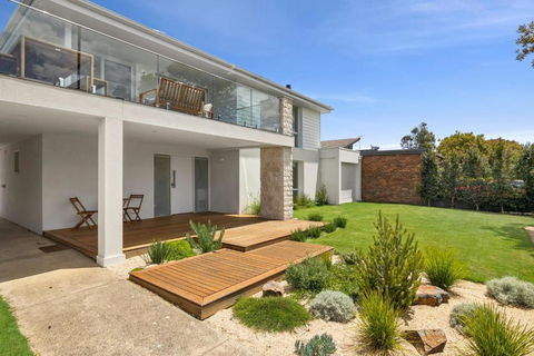 Aquilla By The Beach - Tourism TAS 0