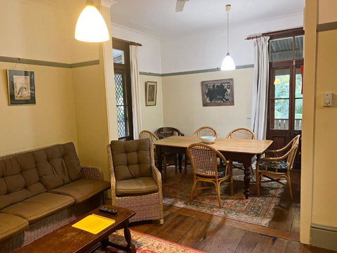 Arakoon House 4 - Bring Your Own Linen - Tourism TAS 4