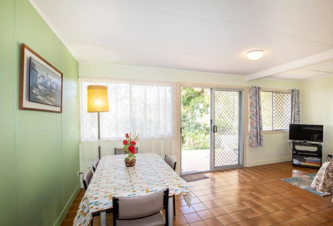 ARCADIA -Straddie Original 3 Bedroom House With Ocean Views - Tourism TAS 1