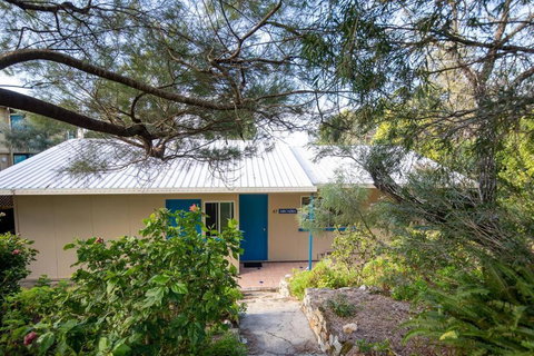 ARCADIA -Straddie Original 3 Bedroom House With Ocean Views - Tourism TAS 0