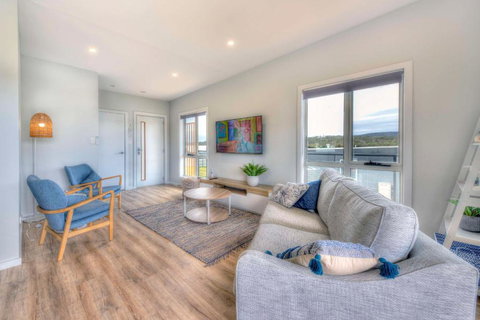 Archella 2 - Tourism TAS 3