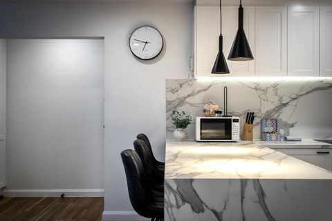 Armrick Seaside Apartments Broadbeach - Tourism TAS 1