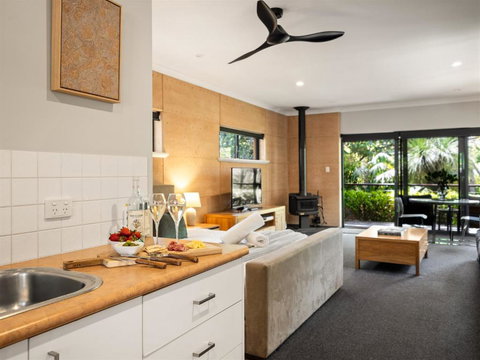 Aroha - Tourism TAS 3