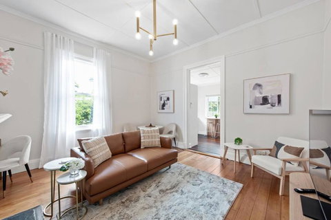 Art Deco W Modern Twist 1Bed 1Bath 1Car New Farm - Tourism TAS 0