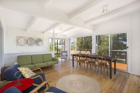 Arthurs Mollymook - Tourism TAS 2