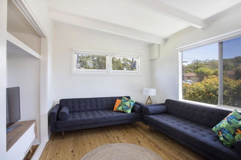 Arthurs Mollymook - Tourism TAS 3