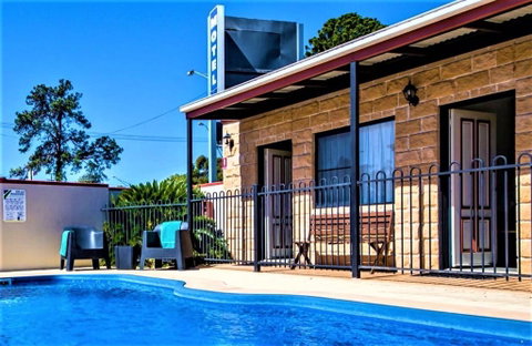 Ascot Lodge Motor Inn - Tourism TAS 1